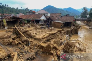 170 Rumah di Bogor Hancur Akibat Banjir Bandang: Dampak Besar & Upaya Pemulihan
