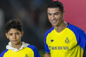 Al Nassr Siapkan Duet Ayah-Anak Ronaldo: Anak Cristiano Mungkin Promosi ke Tim Utama
