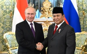 CEO Global: Strategi AI, Persaingan Mobil China, dan Merger Maskapai di Era Politik Amerika