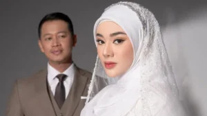 Clara Shinta Gugat Cerai Usai Pergoki Suami VCS, Akui Berat Berpisah: 'Mau Mati Rasanya'