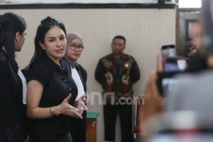 Denada Tarik Diri, GIGI Beri Pernyataan: 3 Berita Artis Terheboh yang Mengguncang Dunia Hiburan