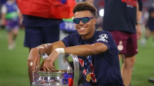 Désiré Doué Cedera di Anfield, PSG Terancam Gagal ke Semifinal Champions League