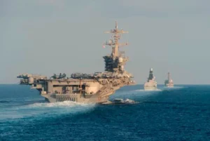 Kapal Induk USS Abraham Lincoln Diancam Jarak 200 Km Iran, Blokade Trump Dibalas Serangan Mematikan