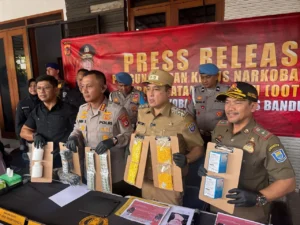 Kapolsek Cileungsi Disamar Jadi Satpam, Ungkap Jaringan Penjualan Obat Terlarang Besar-Besaran