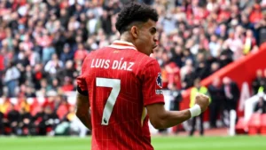 Kenapa Gerrard Pilih Pulangkan Luis Diaz, Bukan Rekrut Olise? Simak Alasan Mengejutkan Liverpool