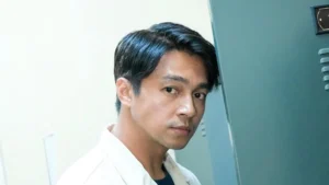 Kerap Dicubit Ibu-Ibu, Suka Duka Deva Mahenra Perankan Karakter 'Red Flag' yang Bikin Penonton Terpaku