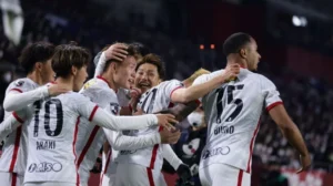 Kontroversi Rio Ferdinand dan Kemenangan Dramatis Kashima Antlers: Fakta Lengkap yang Wajib Diketahui