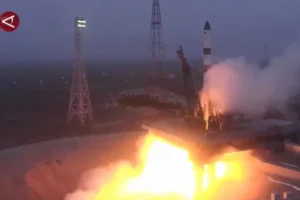 Melesat! Detik-Detik Rusia Luncurkan Roket Soyuz-2.1B ke Antariksa – Fakta Lengkap dan Implikasinya