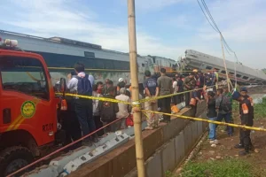 Misteri Tabrakan Kereta Bekasi Terungkap: AHY Tuntut KNKT Transparan!