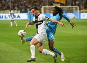 Parma vs Napoli 1-1: Pengorbanan Luar Biasa yang Membayangi Gelar Serie A