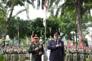 Ratusan Mahasiswa Kepung Kodim Semarang, Tuntut Reformasi Militer dan Copot Panglima TNI Agus Subianto
