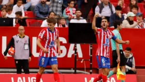 Sevilla Bebas Degradasi: Kemenangan Dramatis 2-1 atas Atletico Madrid