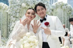 Si Paling Jarang Buka Grup: Tiffany Bongkar Kebiasaan Hyoyeon yang Sering Ketinggalan Info