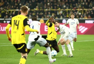 TSG Hoffenheim vs Borussia Dortmund: Analisis Mendalam, Prediksi Skor, dan Cara Nonton Live