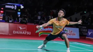 Alwi Farhan Lolos ke Semifinal Singapura Terbuka: Prestasi Memukau Pebulu Tangkis Muda Indonesia