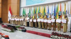 Bagaimana Kemendagri Mendorong Pemda Sulawesi untuk Meningkatkan Kinerja