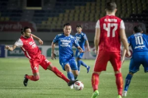 Dedi Kusnandar Kembali ke Persib: Siap Tempur di Dua Laga Final Super League