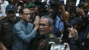 Hadiri Sidang Nadiem: Rocky Gerung Sebut Jaksa Pintar tapi Kelelahan
