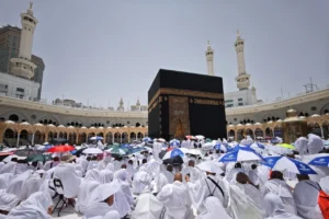 Jemaah Haji SOC 44 Tiba di Makkah: Umrah Wajib Dilakukan Malam Ini