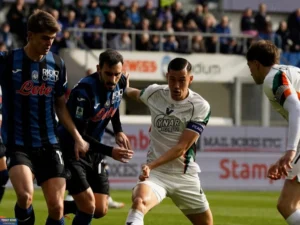 Kejutan Besar! Mantan Klub Jay Idzes Kembali ke Serie A Setelah Hanya Setahun – Bagaimana Venezia Menaklukkan Liga?
