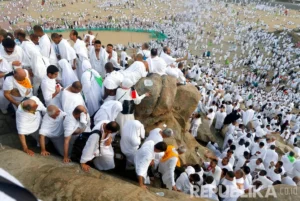 Momen Refleksi Diri Jemaah Haji Saat Wukuf di Padang Arafah