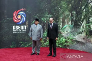 Prabowo Hadiri KTT Ke-48 ASEAN dengan Baju Barong, Apa Maknanya?
