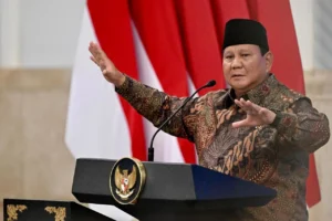 Prabowo Targetkan Ekonomi Tumbuh 5,8-6,5%, Rupiah 16.800-17.500/Dolar AS di 2027