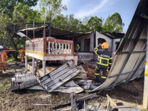 Rahasia Maut: 5 Fakta Mengerikan Kebakaran Rumah Haerul Saleh & Penyebabnya