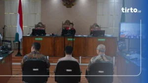Sekda Riau Ungkap Perintah Pecat Ajudan Pribadi Abdul Wahid - Apa yang Terjadi?