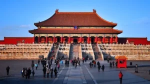 Terungkap! Foto Menikmati Liburan di Kota Terlarang, China Saat Perayaan Hari Buruh – Kejutan di Balik Keramaian