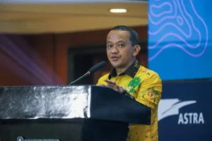 Bahlil Pangkas Harga LNG Industri Jadi USD 13 per MMBTU