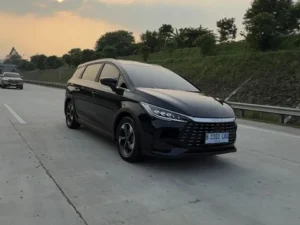 BYD Sebut 80 Persen Pemesanan M6 DM Datang dari Jawa Tengah: Apa Yang Membuatnya Menjadi Pilihan?