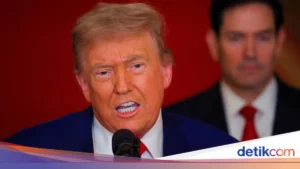 Donald Trump Ancam Bakal Serang Iran Lebih Keras: Apa yang Terjadi?