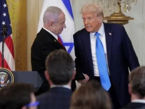 Donald Trump Minta Israel Tidak Balas Serangan Rudal Iran demi Kesepakatan Final
