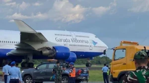 Garuda Delay Berjam-jam, Wamenhaj Minta Maskapai Beri Kompensasi ke Jemaah Haji