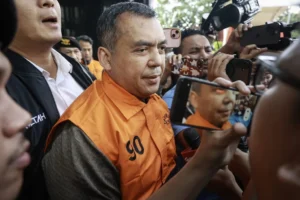 KPK Sita Uang Puluhan Juta Saat Geledah Ruangan Silmy Karim, Apa yang Terungkap?