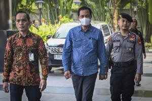 KPK Tetapkan Bupati Muara Enim Edison Jadi Tersangka Korupsi: Skandal Terbaru
