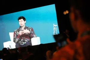 Momen Langka Bos OpenAI-Anthropic di KTT G7: Persaingan Kecerdasan Buatan