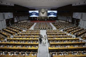 Rapat Paripurna DPR Sahkan RUU Polri Jadi Undang-Undang: Apa Artinya?