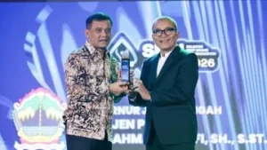 Ahmad Luthfi Raih Penghargaan Impactful Regional Leadership di SBBI Award 2026