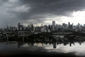 Cuaca Hari Ini di Jakarta Berpotensi Hujan, Sementara Bekasi dan Bogor Cerah