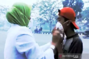 Dinkes Kotim Imbau Warga Pakai Masker, Apa Itu Kabut Asap Karhutla?