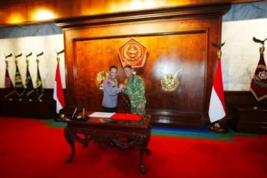 Kapuspen TNI: Kunjungan Kapolri Tak Ada Isu, Tunjukkan Soliditas TNI-Polri