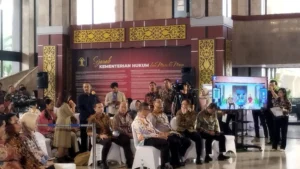 Lambannya Pemulihan Status WNI Korban Adopsi Ilegal Masa Lalu