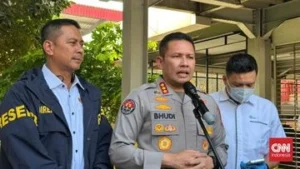 Mal-Gedung Pasang Pagar Tinggi: Apakah Jakarta Aman?