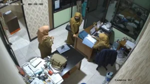 Modus Penipuan Rekrutmen PNS Pakai SK Palsu di Gresik: Jalur Cepat atau Kejar Impian?