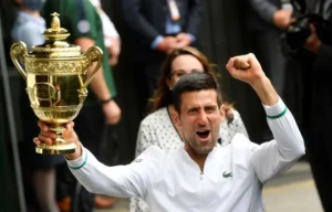 Novak Djokovic Pecahkan Rekor Kemenangan di Wimbledon, Menyamai Roger Federer