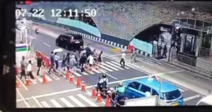 Polisi Mobil Alphard yang Digunakan saat Cekcok dengan Sekuriti Milik Pribadi: Apa yang Sebenarnya Terjadi?