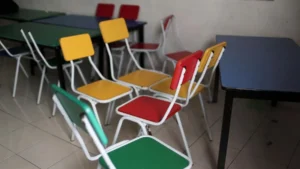 Potret Sekolah Pengungsi di Ujung Tanduk Intimidasi Memuncak