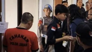 Rekonstruksi Taufik Hidayat: Apa yang Terjadi pada Bibir YTR?